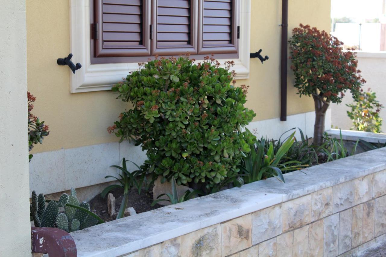 Villa Bice Pulsano Luaran gambar